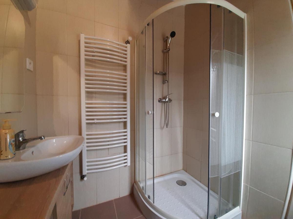 Egniss Apartman Bogacs Luaran gambar