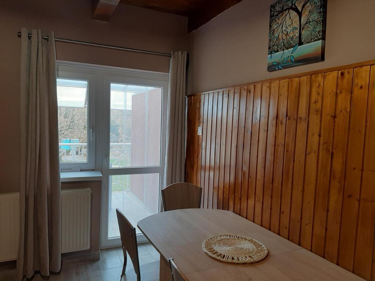Egniss Apartman Bogacs Luaran gambar