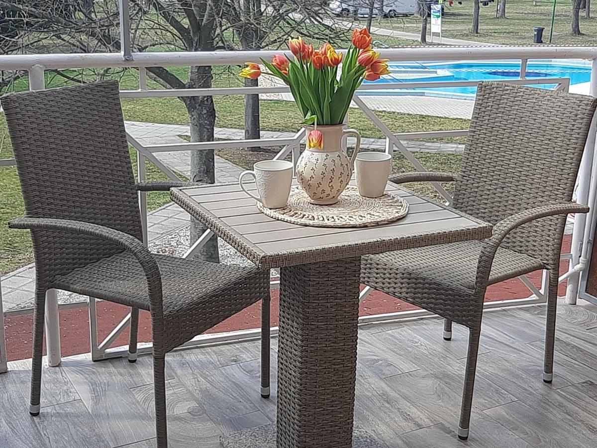 Egniss Apartman Bogacs Luaran gambar